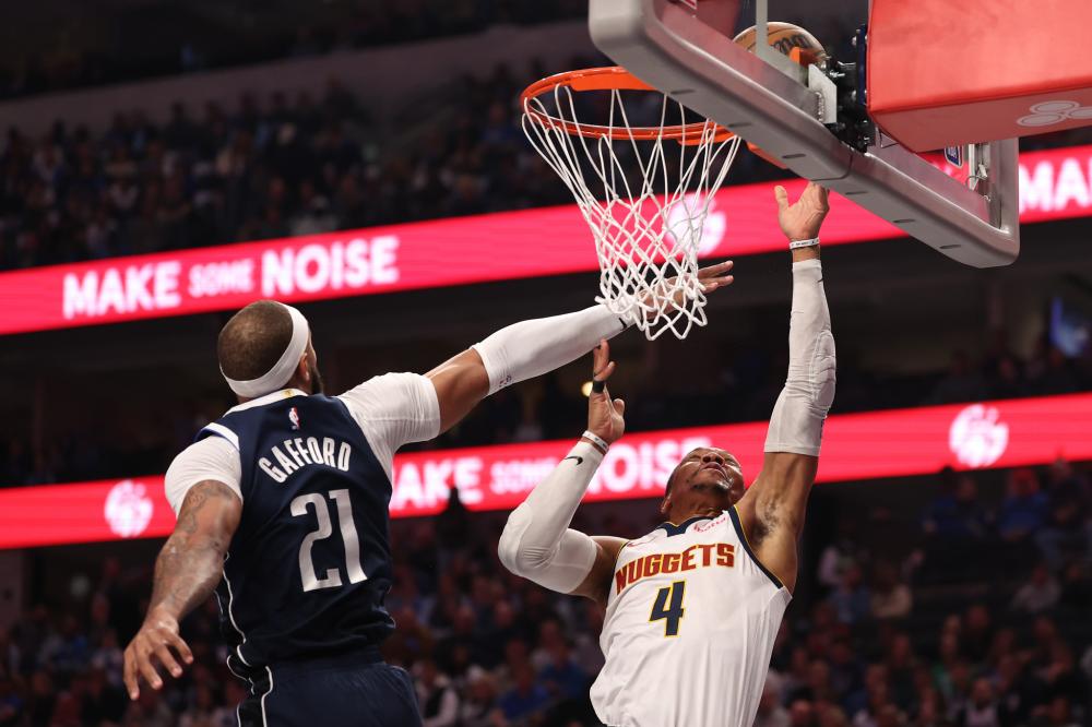 乔治转会罗 乔治转会罗