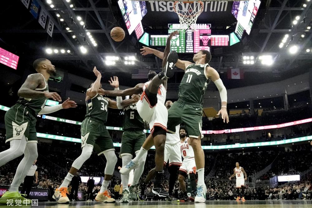 朝向一个巨 朝向一个巨