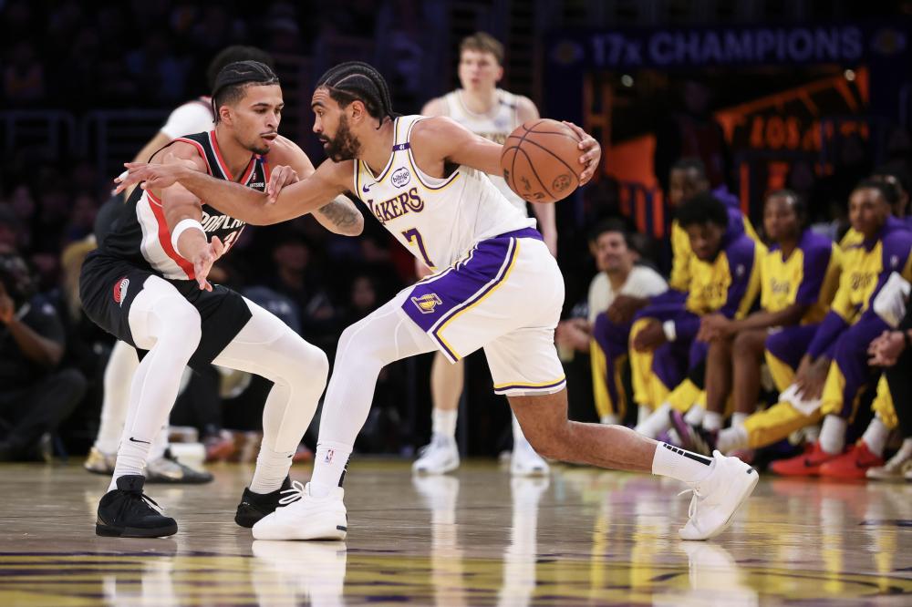 中距离投篮 中距离投篮