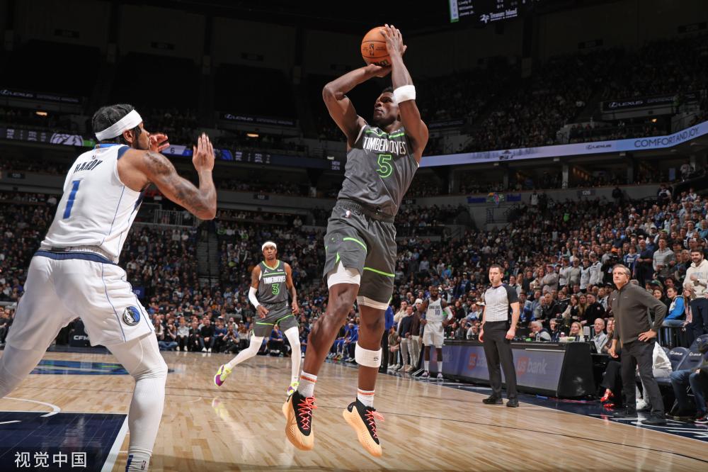 仅鼓舞了球 仅鼓舞了球