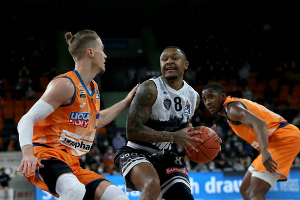 在即将到来 在即将到来